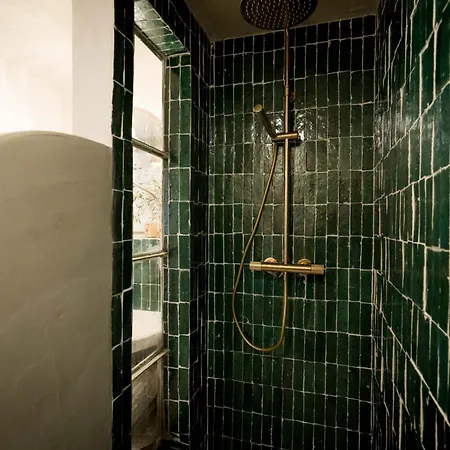 La Tête Penchée - Maison Duplex 2 Et Jacuzzi