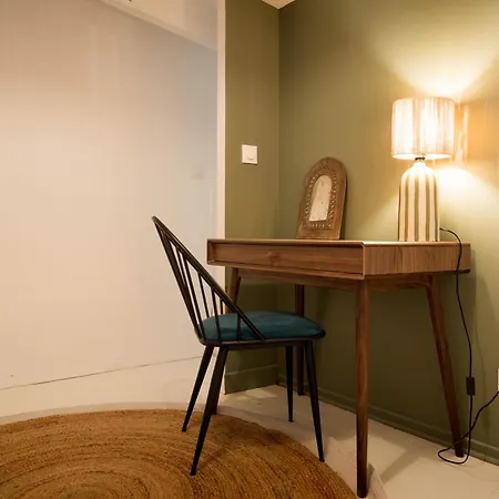 La Tête Penchée - Maison Duplex 2 Et Jacuzzi Hébergement de vacances Deulemont