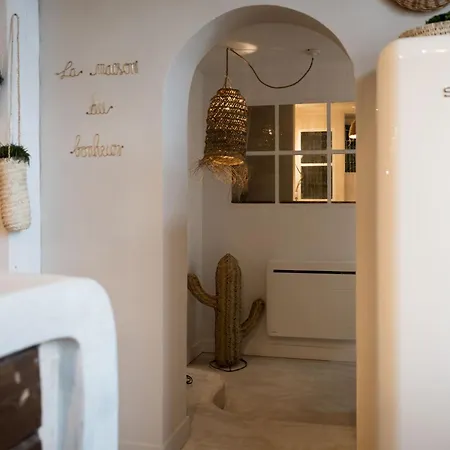 La Tête Penchée - Maison Duplex 2 Et Jacuzzi