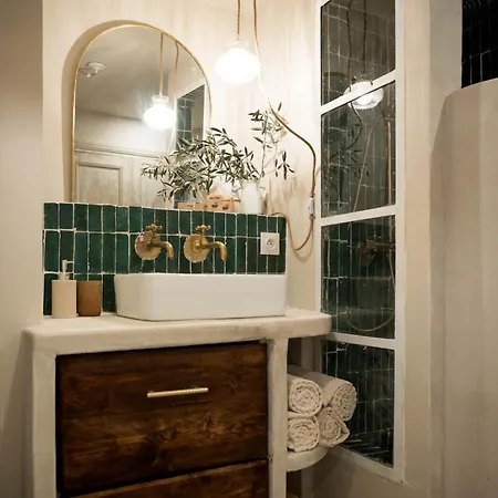 La Tête Penchée - Maison Duplex 2 Et Jacuzzi Deulemont