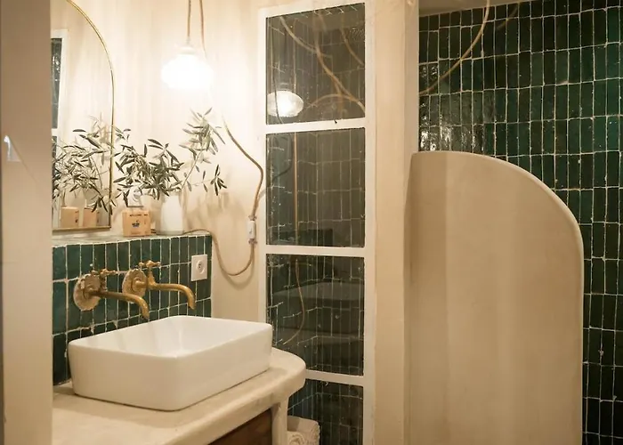 La Tete Penchee - Maison Duplex 2 Et Jacuzzi