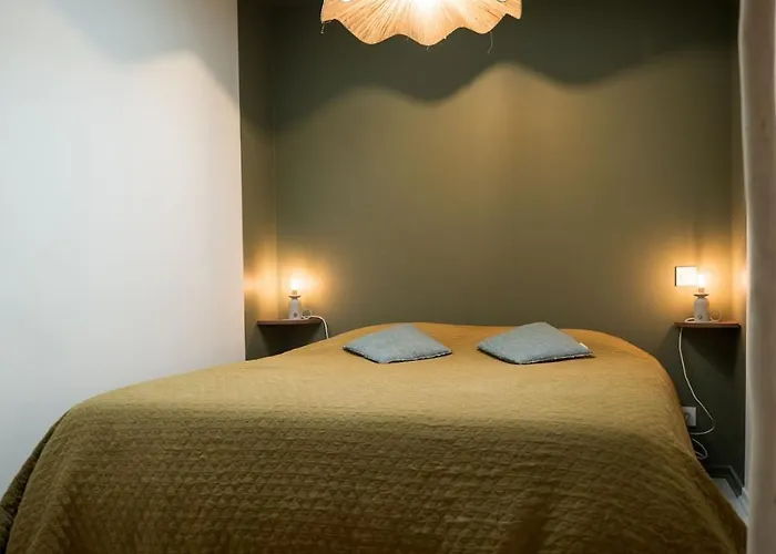 La Tete Penchee - Maison Duplex 2 Et Jacuzzi Holiday home